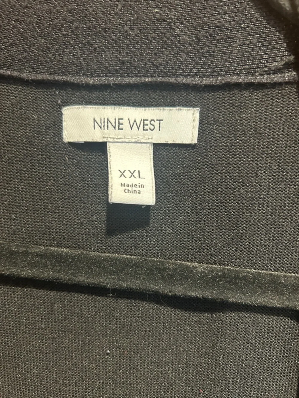 Nine West classic black cardigan with two front pockets - Picture 2 of 7